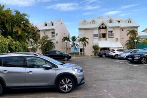 Property grounds - Magnificent seaside studio (Gosier)