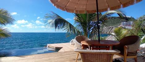 Deluxe Apartment | Terrace/patio