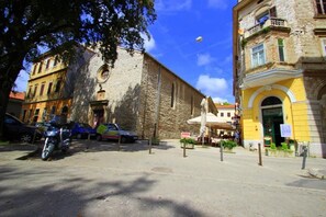 Exterior - Standard triple studio (Pula)