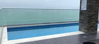 15 min from airport, ocean view, 24/7 security