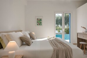 3 chambres, fer et planche à repasser, Wi-Fi, draps fournis