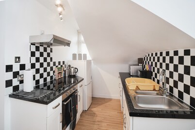 Flat 5 - 61 Old Dover Road