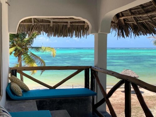 Nest Style Beach Hotel Zanzibar