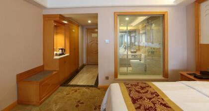Venus Royal Hotel (Guilin Lingui Yongwang Mansion Store )