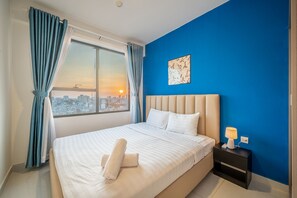 เครื่องนอนป้องกันสารก่อภูมิแพ้, โต๊ะทำงาน, Wi-Fi ฟรี