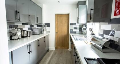 Modern & Exclusive home away from home