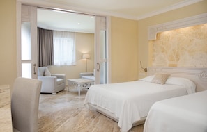 1 Schlafzimmer, Schreibtisch, Verdunkelungsvorhänge