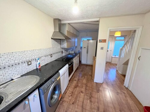 4-bed House in South London