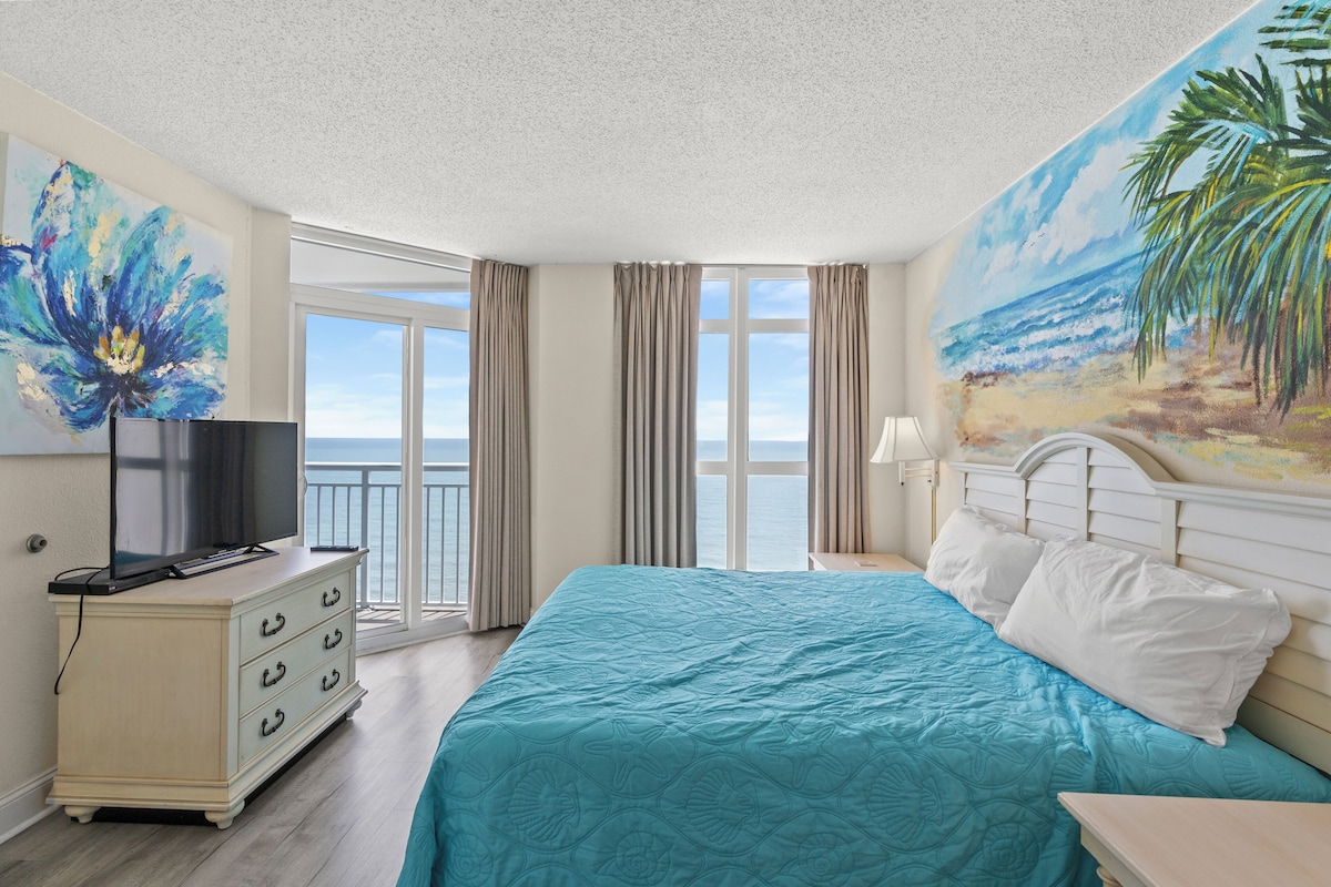 Condo luxo, 3 quartos, sacada, de frente para o oceano (1937) | 3 quartos, Wi-Fi de cortesia, individualmente decorados