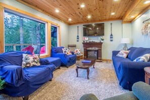 TV connectée, cheminée