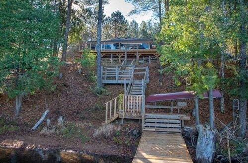 Lucerne Lookout  - Four Bedroom Cottage, Sleeps 8