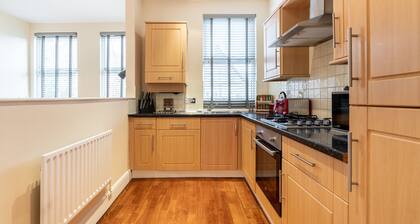 9B St Marks Road