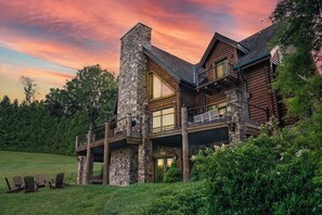 Exterior - Apple Pie Lodge - Modern Luxury (Alto)