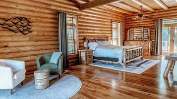 6 bedrooms, iron/ironing board