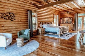 6 chambres, fer et planche Ă repasser