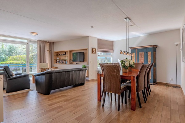 Télévision, espaces bureaux