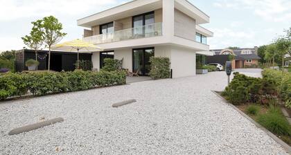 Studio near beach in Domburg | Summum Suites 2