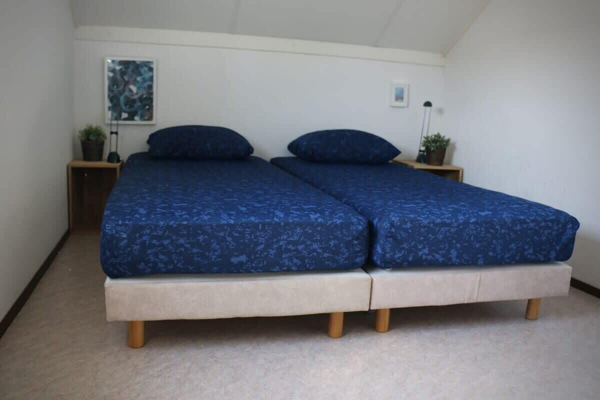 3 bedrooms, WiFi, bed sheets