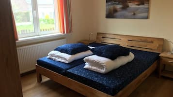 3 bedrooms, WiFi, bed sheets