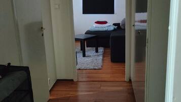 Apartment | 1 bedroom, free WiFi, bed sheets