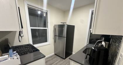 Upscale Escape near Yankee Stadium, and Columbia University "14 min drive"