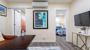 2 habitaciones, tabla de planchar con plancha y wifi
