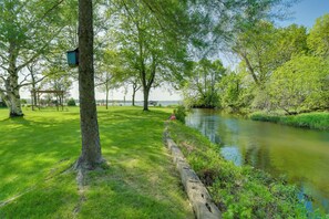 Property grounds - Home Rental on Detroit Lake: Dock, Game Room! (Detroit Lakes)