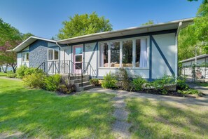 Exterior - Home Rental on Detroit Lake: Dock, Game Room! (Detroit Lakes)