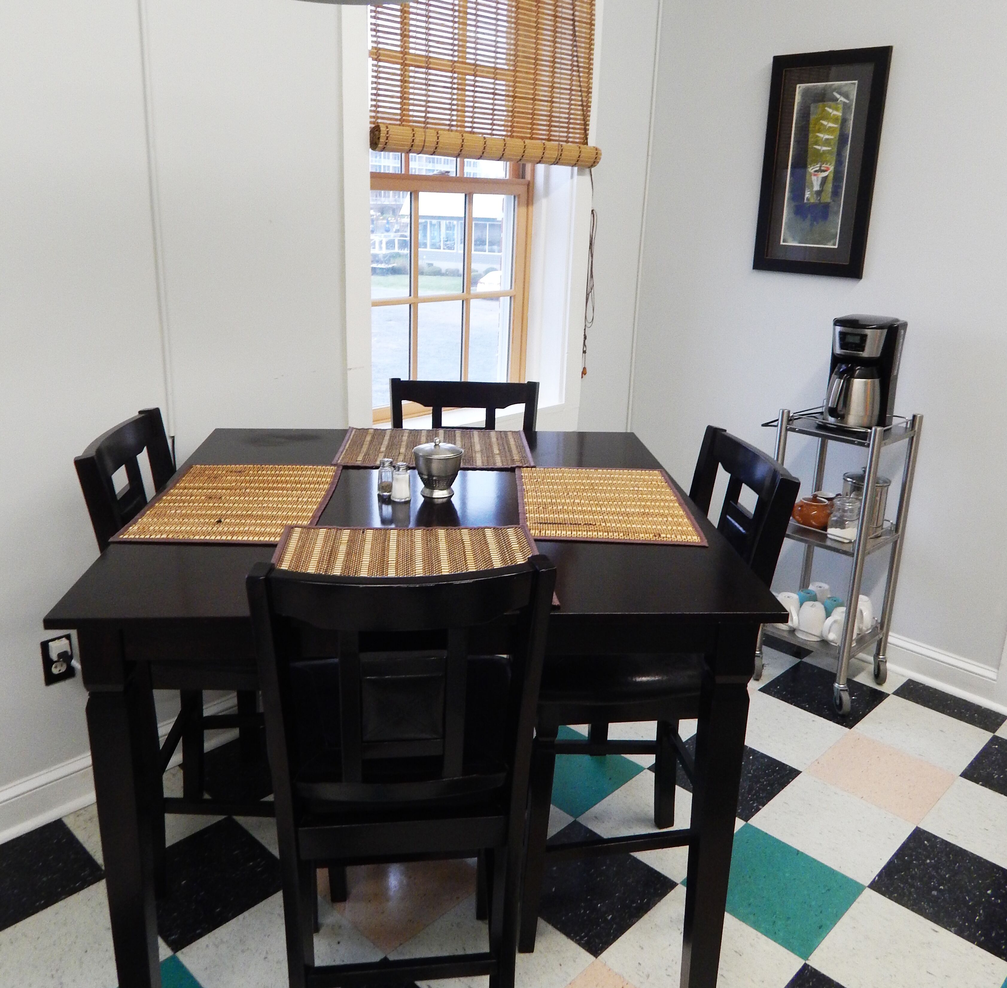 Apartment A: Retro Hipster | 다이닝룸