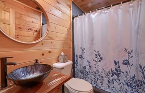 Douche, serviettes fournies