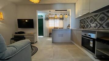 冰箱、烤箱、炉灶、茶具/咖啡用具