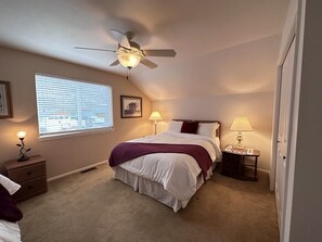 2 Schlafzimmer, Bügeleisen/Bügelbrett, Internetzugang, Bettwäsche