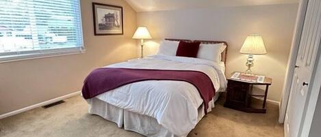 2 chambres, fer et planche Ă repasser, Wi-Fi gratuit, draps fournis