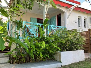 تفاصيل الفندق من الخارج