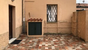 Uklassifisert bilde, 4 av 31, knapp