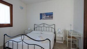 2 dormitorios, tabla de planchar con plancha, wifi gratis y ropa de cama