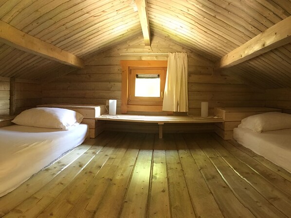 2 bedrooms, free WiFi