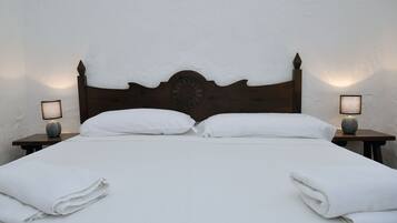 4 bedrooms, free WiFi, bed sheets