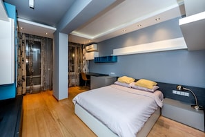 3 habitaciones, tabla de planchar con plancha y wifi gratis