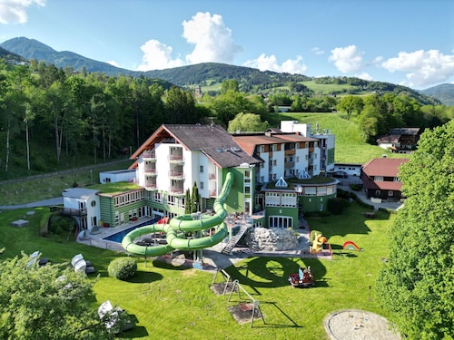 Familienhotel Trebesingerhof