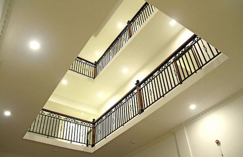 Ronaka Airport Transit Hotel 