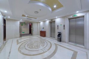 Unclassified image, 4 of 30, button - Vienna Hotel ( Hunan Zhangjiajie City Park ) (Zhangjiajie)