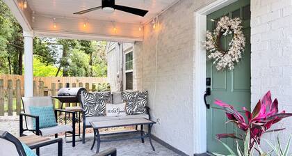 Restful Retreat! 4 Beds, Sleeps 6, Close to VSU & Wild Adventures