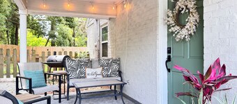 Restful Retreat! 4 Beds, Sleeps 6, Close to VSU & Wild Adventures