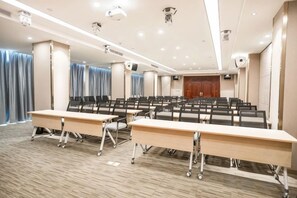 Unclassified image, 5 of 120, button - Xi . Hotel (Huidong)