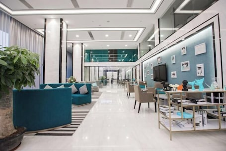 Parte interna. Xi . Hotel