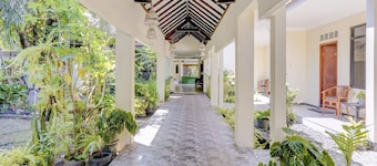 OYO 90250 Hotel Lumajang New