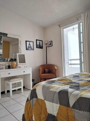 2 chambres, draps fournis