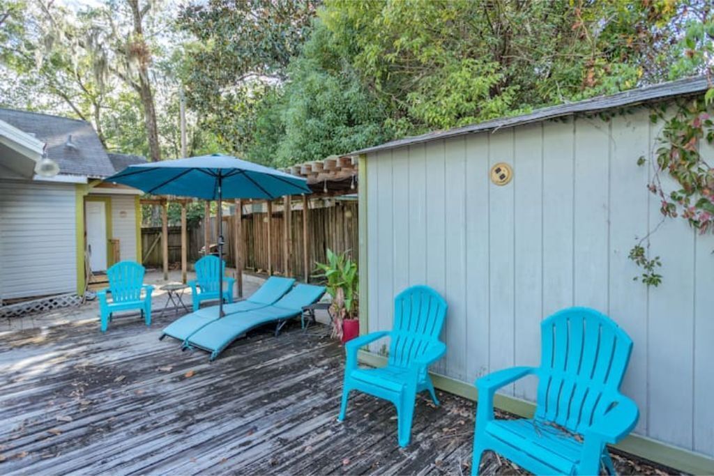 Cottage close to downtown and biking trails