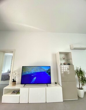 Interior - Lovely villa in 5*golf resort, private pool, south facing, golf view, security  (Torre-Pacheco)